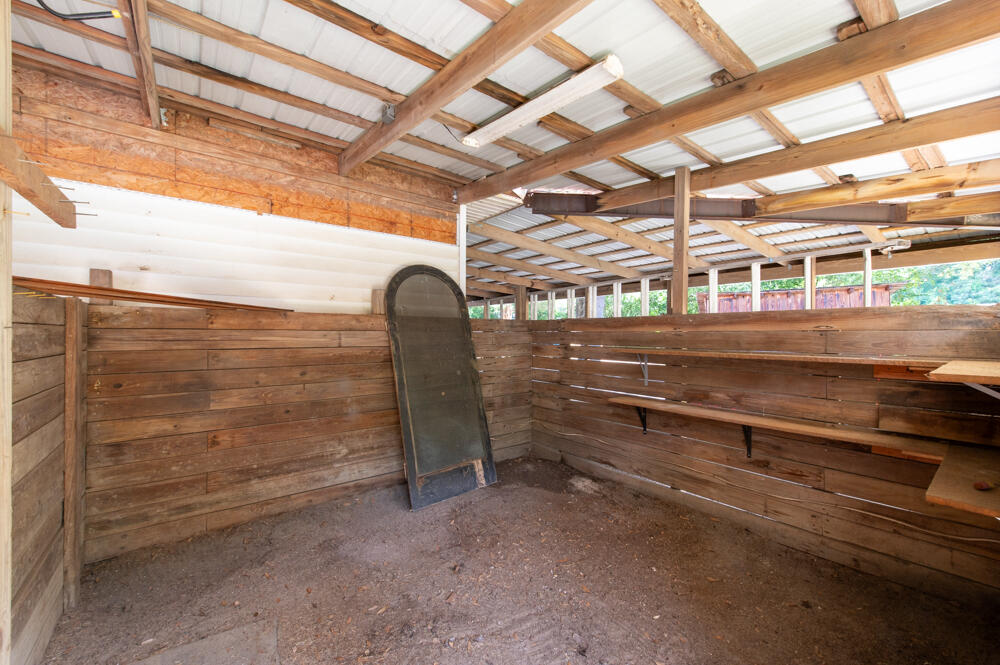 116 Jackson Road Jackson, SC 29831 - Photo 35 of 51 Horse Stall!