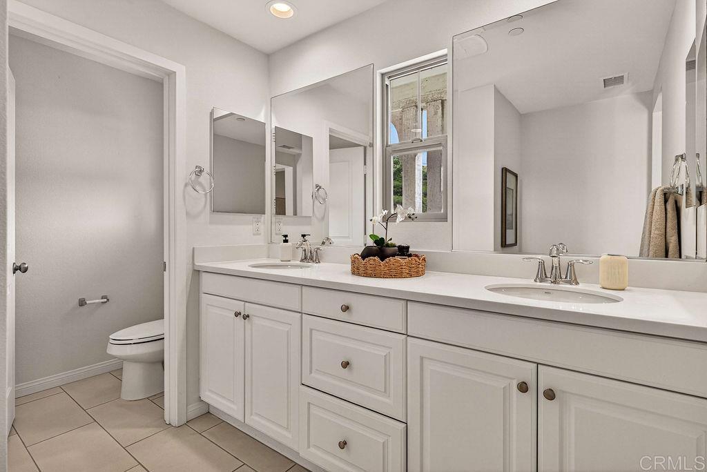 4301 Pacifica Way, Unit 2 Oceanside, CA 92056 - Photo 24 of 47