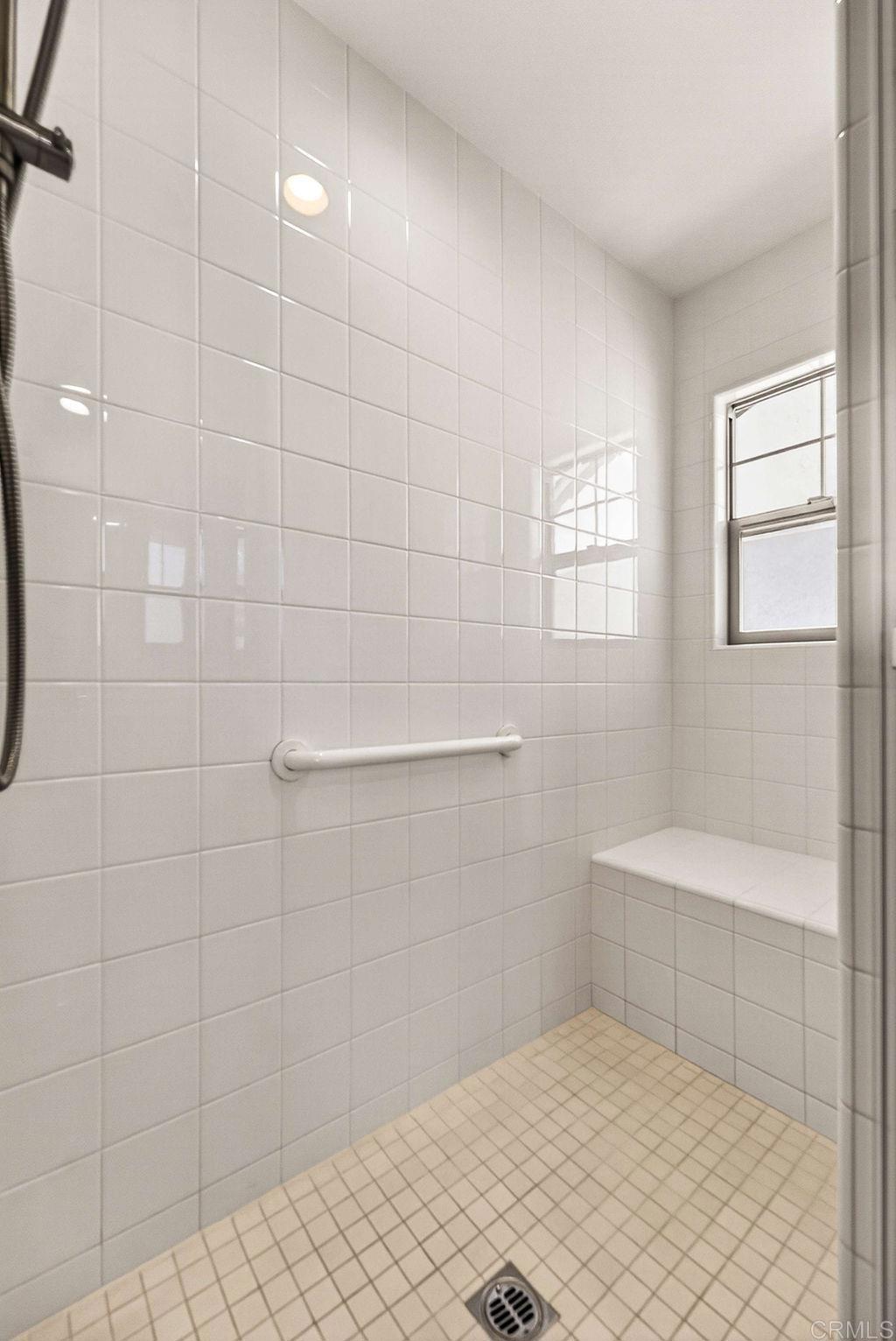 4301 Pacifica Way, Unit 2 Oceanside, CA 92056 - Photo 25 of 47