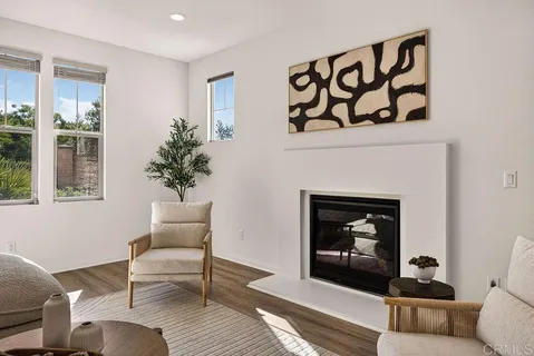 $875,000 | 4301 Pacifica Way, Unit 2, Oceanside, CA 92056