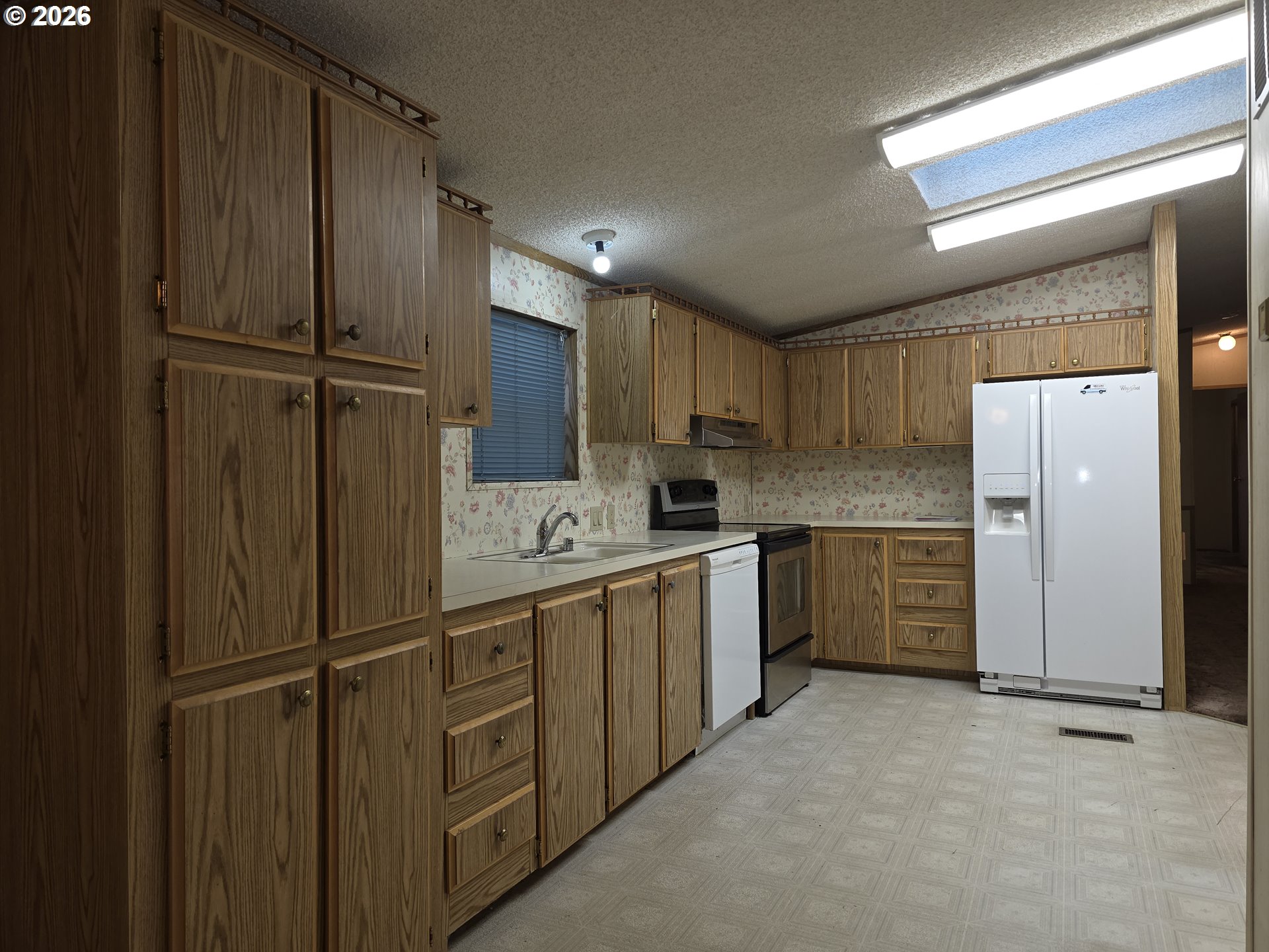 13115 Southeast Foster Road, Unit 32 Portland, OR 97236 - Photo 11 of 30