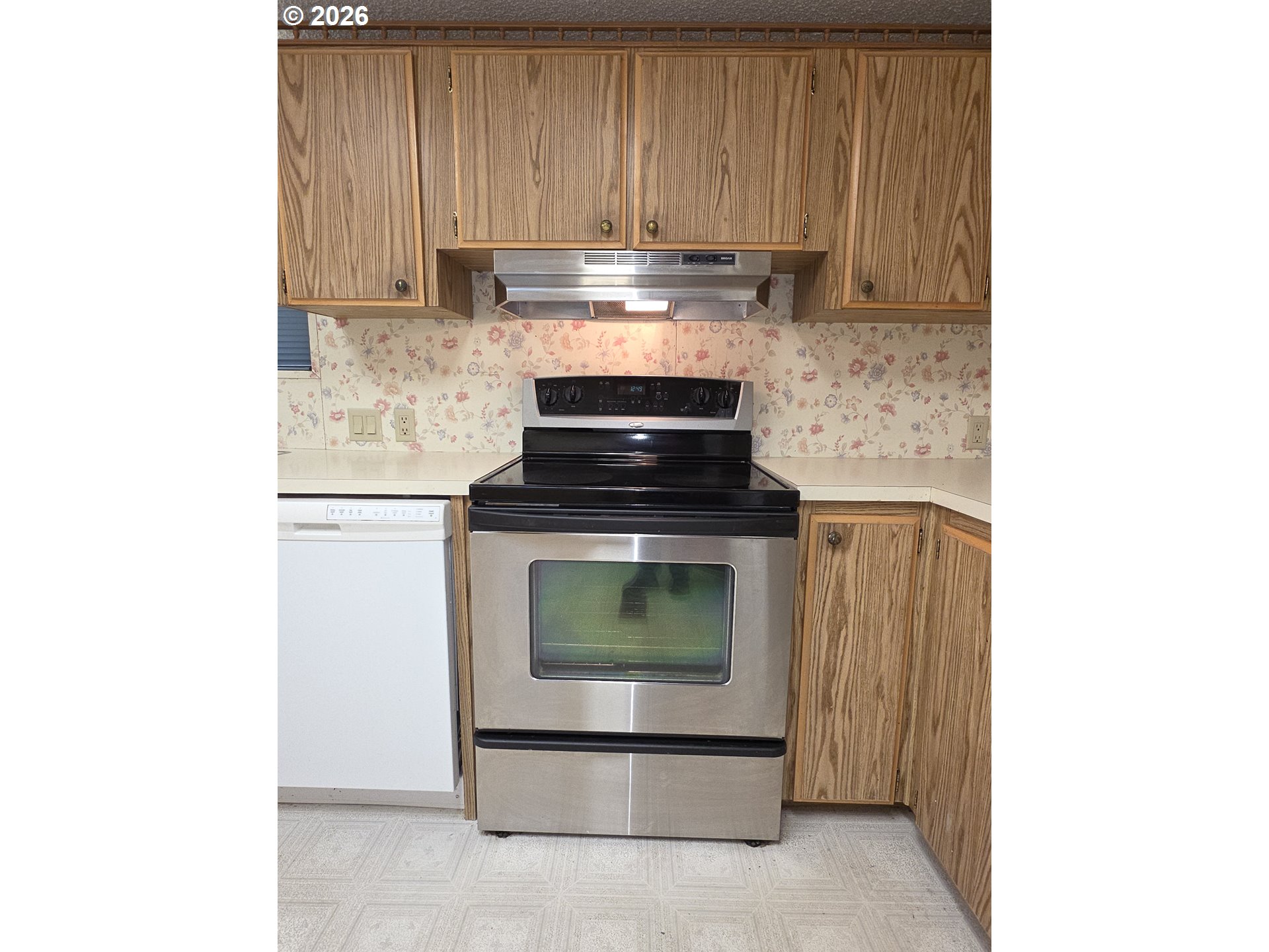 13115 Southeast Foster Road, Unit 32 Portland, OR 97236 - Photo 14 of 30