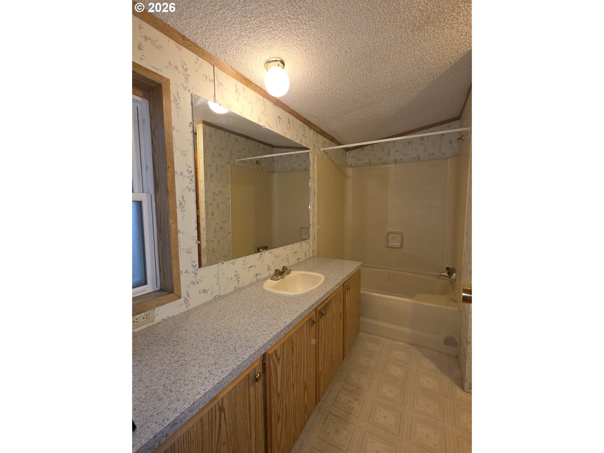 13115 Southeast Foster Road, Unit 32 Portland, OR 97236 - Photo 30 of 30