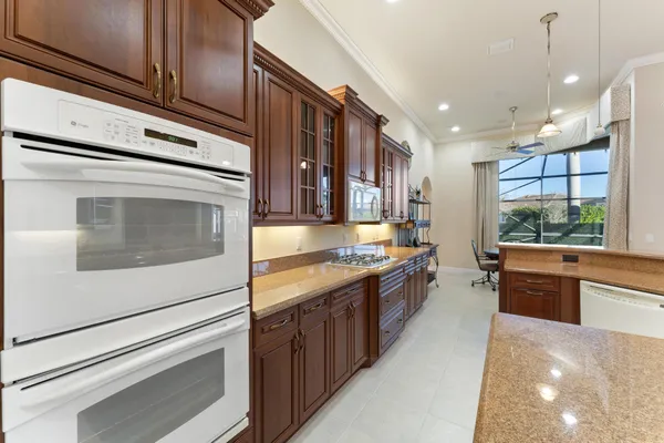 $695,000 | 11600 Southwest Rossano Lane, Port St. Lucie, FL 34987