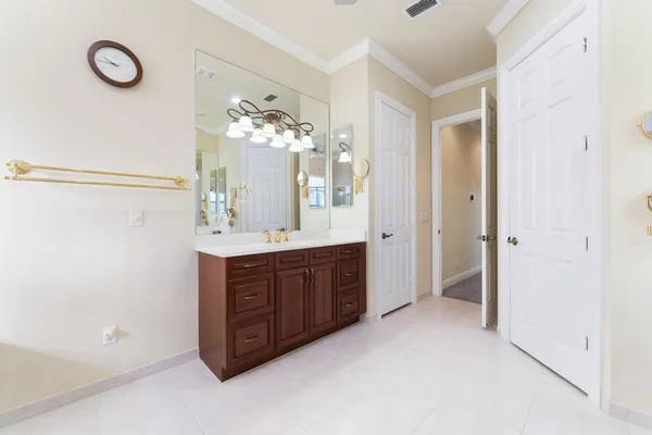 $695,000 | 11600 Southwest Rossano Lane, Port St. Lucie, FL 34987
