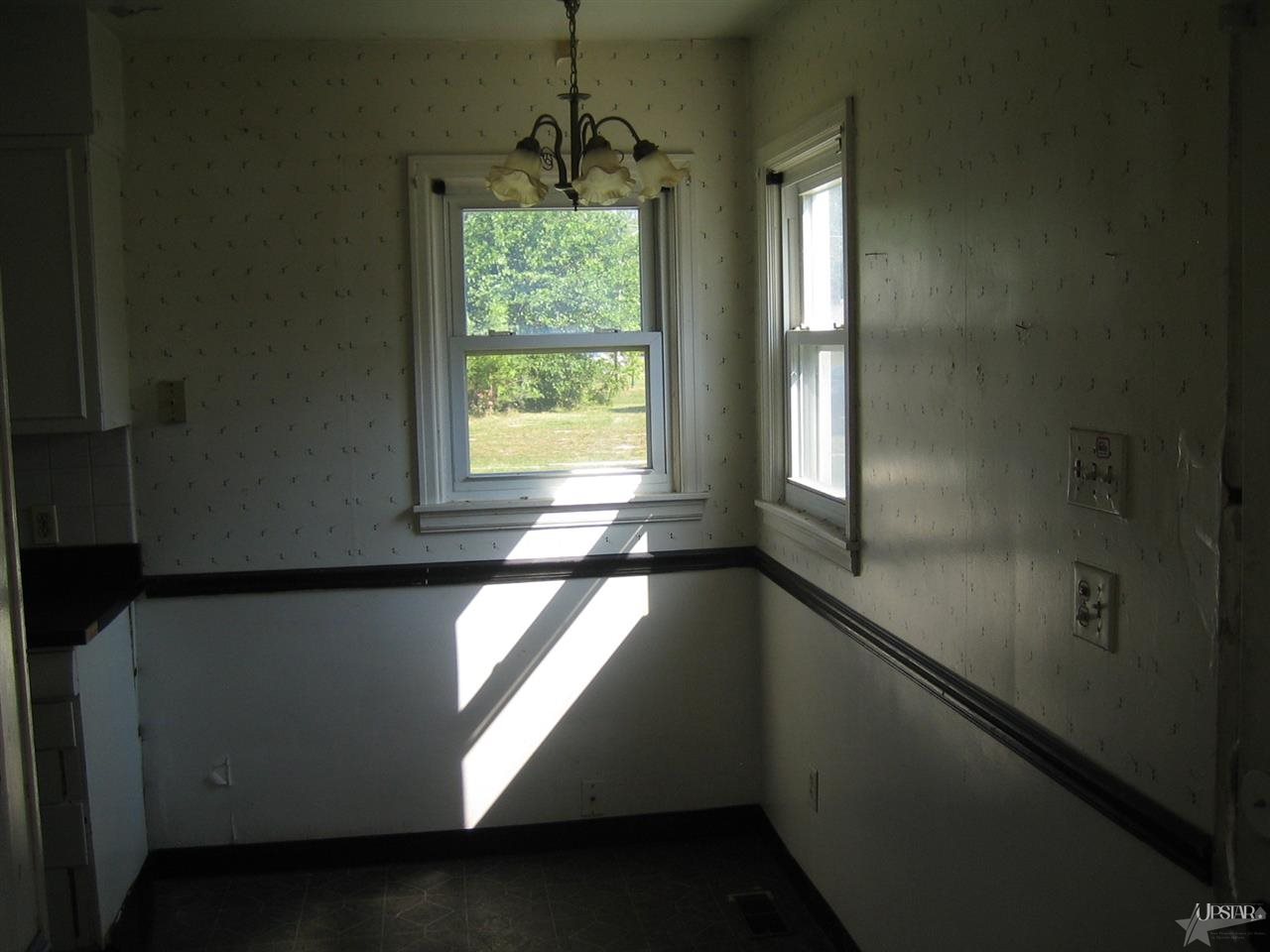 1523 East Paulding Road Fort Wayne, IN 46816 - Photo 3 of 10