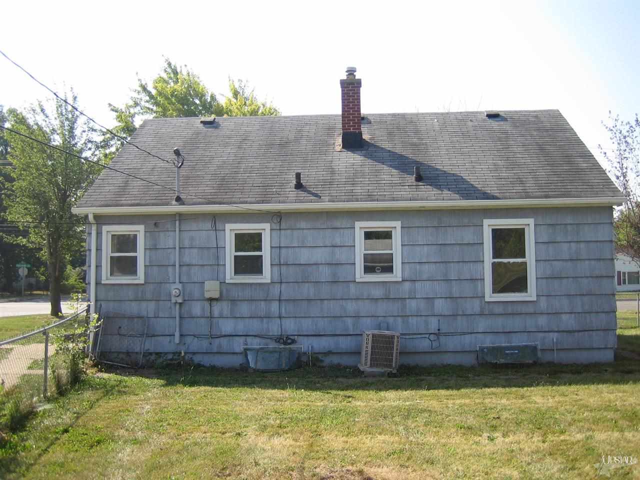 1523 East Paulding Road Fort Wayne, IN 46816 - Photo 9 of 10