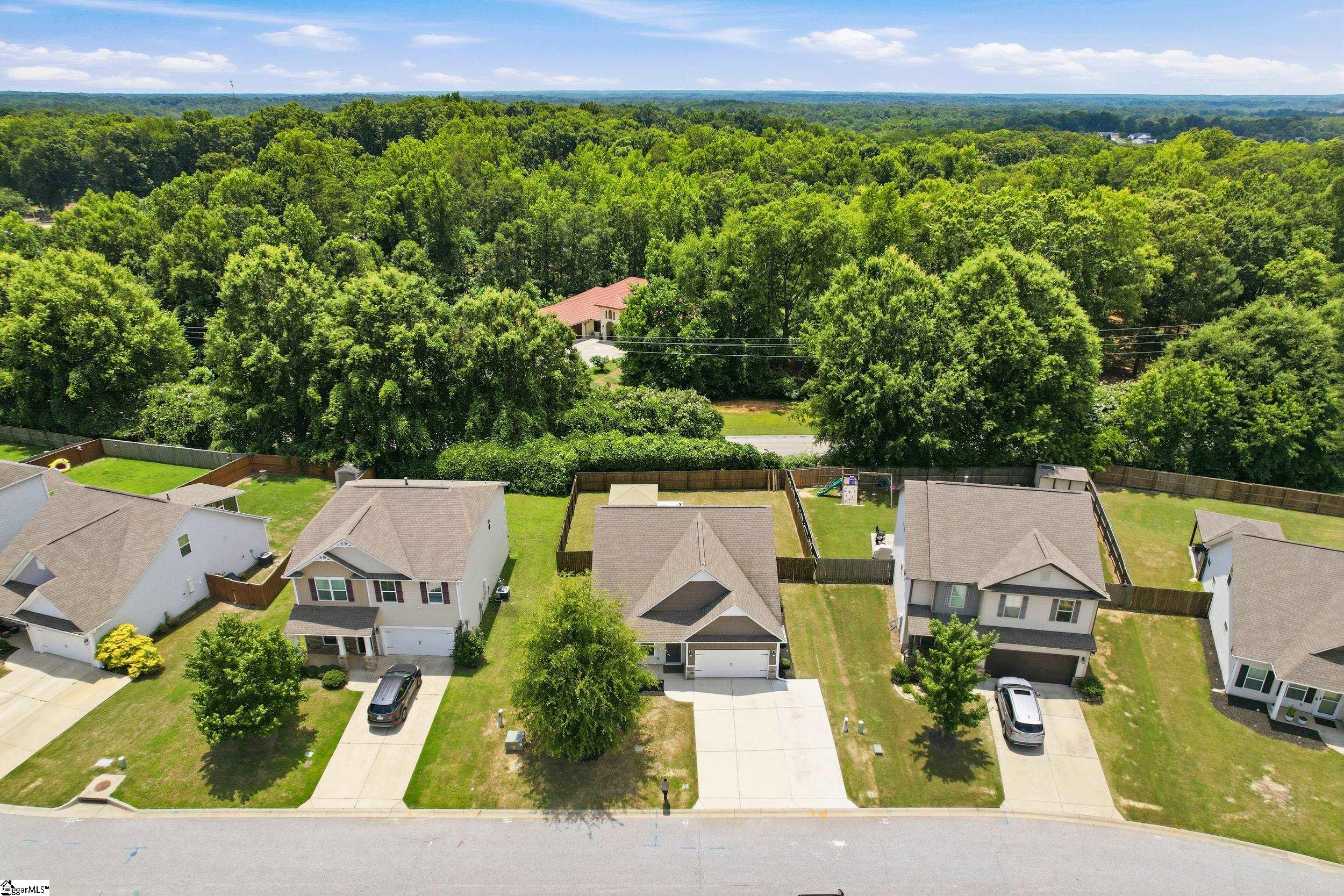 103 Chadmore Street Simpsonville, SC 29680 - Photo 29 of 35