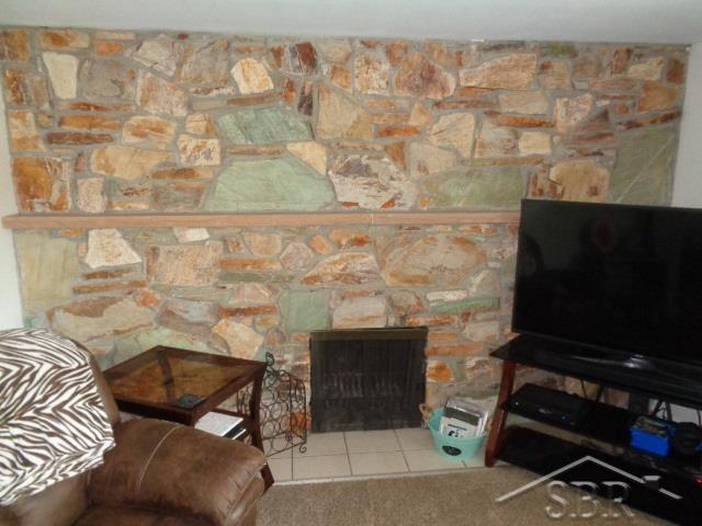 1400 North Center Road Saginaw, MI 48638 - Photo 6 of 31 Living Room Fireplace