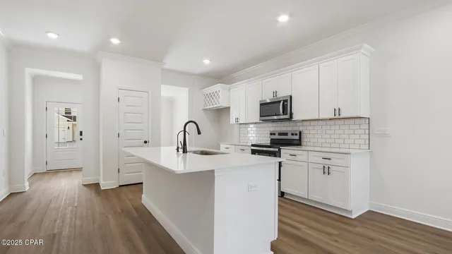 $470,900 | 3916 Magnolia Bluff Lane, Panama City Beach, FL 32408