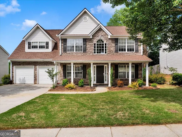 $579,000 | 3725 Crescent Walk Lane Northeast, Suwanee, GA 30024