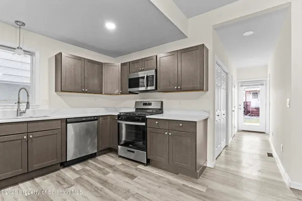 $268,000 | 302 Delaware Avenue, Olyphant, PA 18447