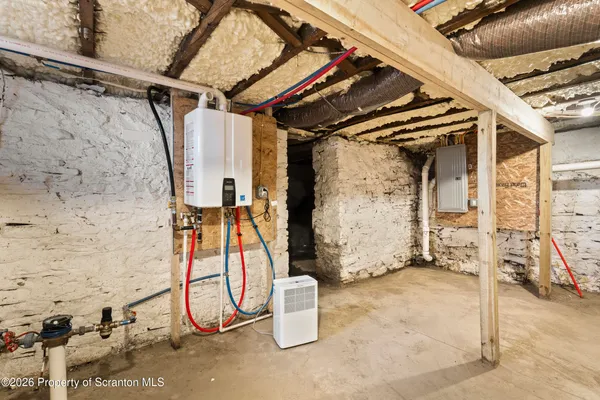 $268,000 | 302 Delaware Avenue, Olyphant, PA 18447