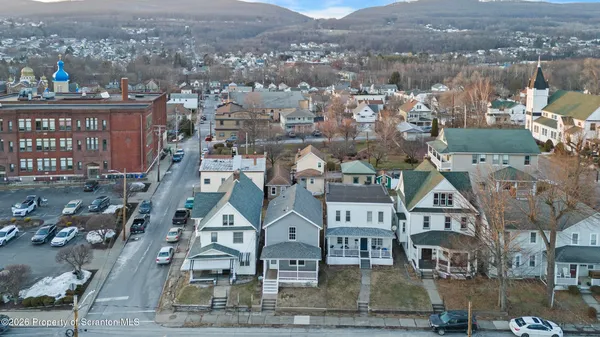 $268,000 | 302 Delaware Avenue, Olyphant, PA 18447