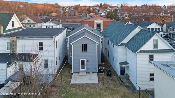 $268,000 | 302 Delaware Avenue, Olyphant, PA 18447