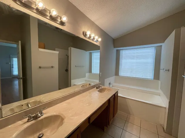 $2,095 | 5205 Trailhead Drive, Arlington, TX 76013