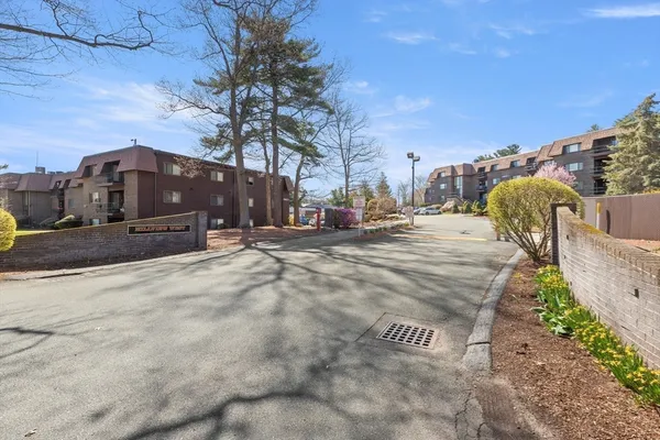 $430,000 | 9 Thomas Street, Unit C2, Saugus, MA 01906