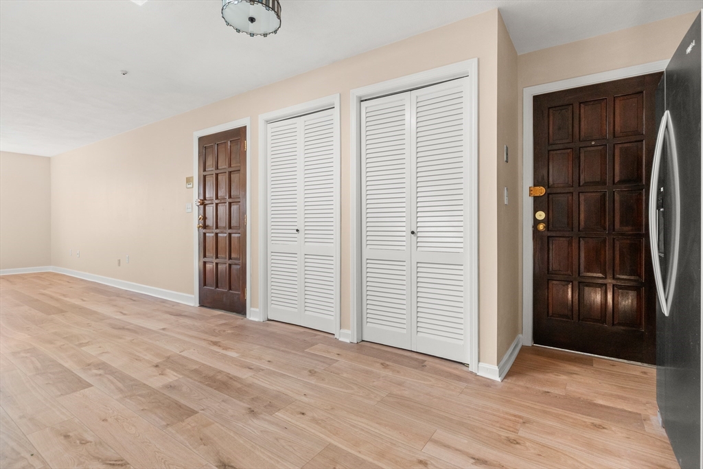 9 Thomas Street, Unit C2 Saugus, MA 01906 - Photo 9 of 31