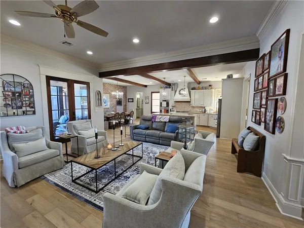 $675,000 | 6713 Taylor Oaks Lane, Alexandria, LA 71301