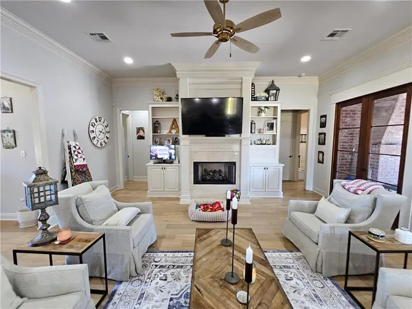 $675,000 | 6713 Taylor Oaks Lane, Alexandria, LA 71301