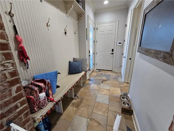 $675,000 | 6713 Taylor Oaks Lane, Alexandria, LA 71301
