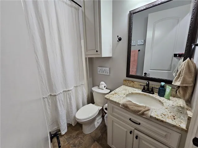 $699,900 | 6713 Taylor Oaks Lane, Alexandria, LA 71301