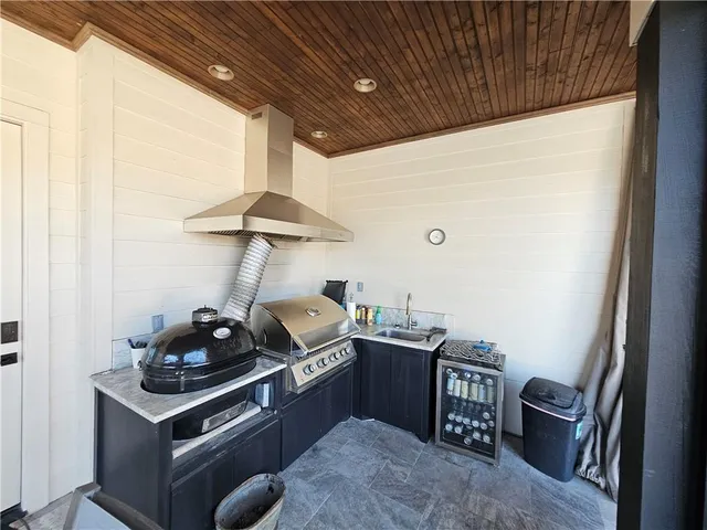 $699,900 | 6713 Taylor Oaks Lane, Alexandria, LA 71301