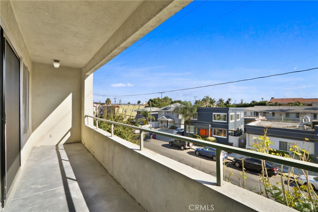 1187 East 3rd Street, Unit 215 Long Beach, CA 90802 - Photo 9 of 15 a view of city from a balcony