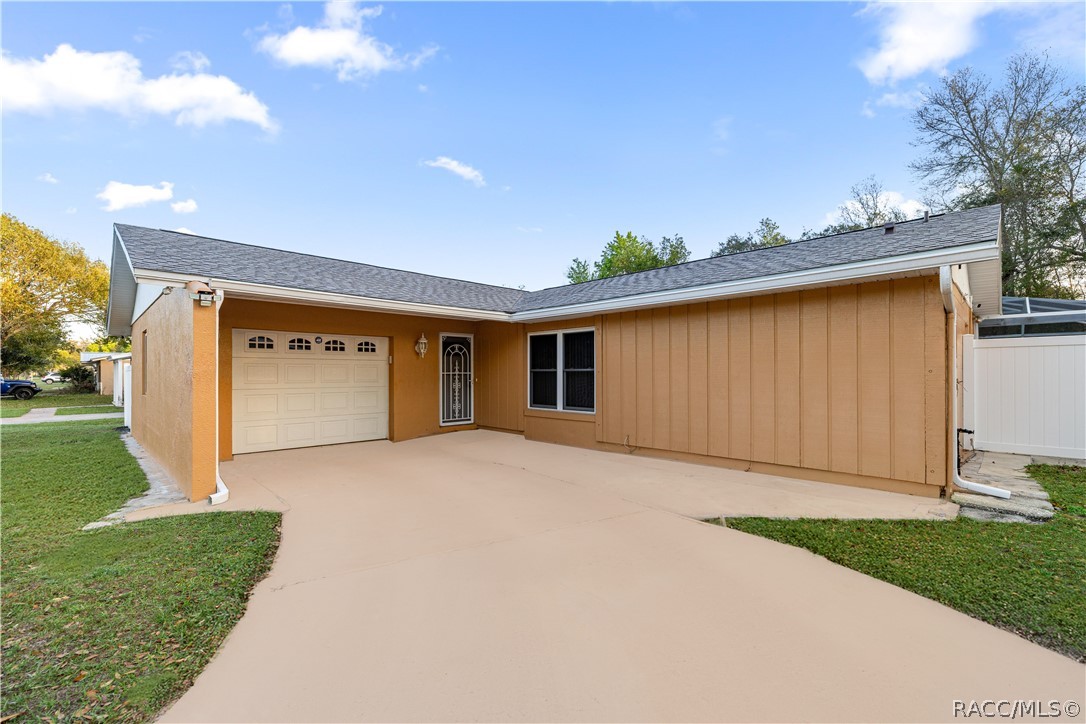 14475 Southwest 34th Terrace Road Ocala, FL 34473 - Photo 3 of 24 Gallery Image 3