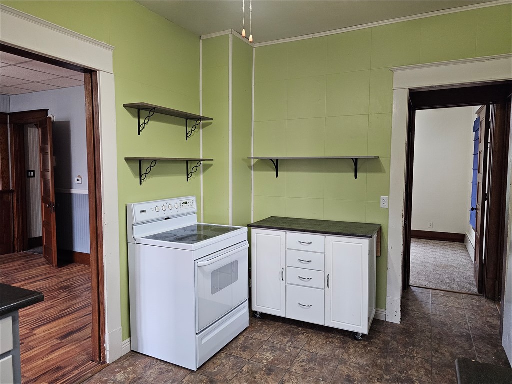 320 East 3rd Street Flora, IL 62839 - Photo 13 of 34 Gallery Image 13