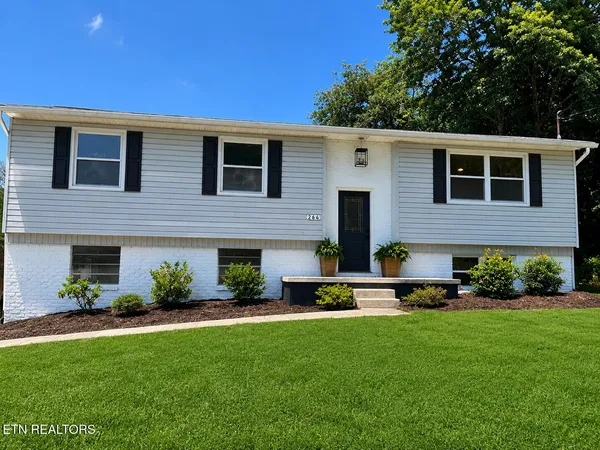 $449,900 | 264 Newport Road, Knoxville, TN 37934