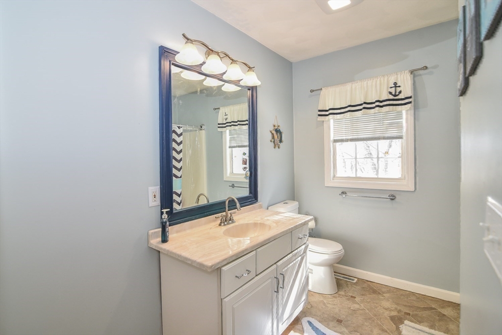 12 Scotland Heights Road Haverhill, MA 01832 - Photo 30 of 34 Gallery Image 30