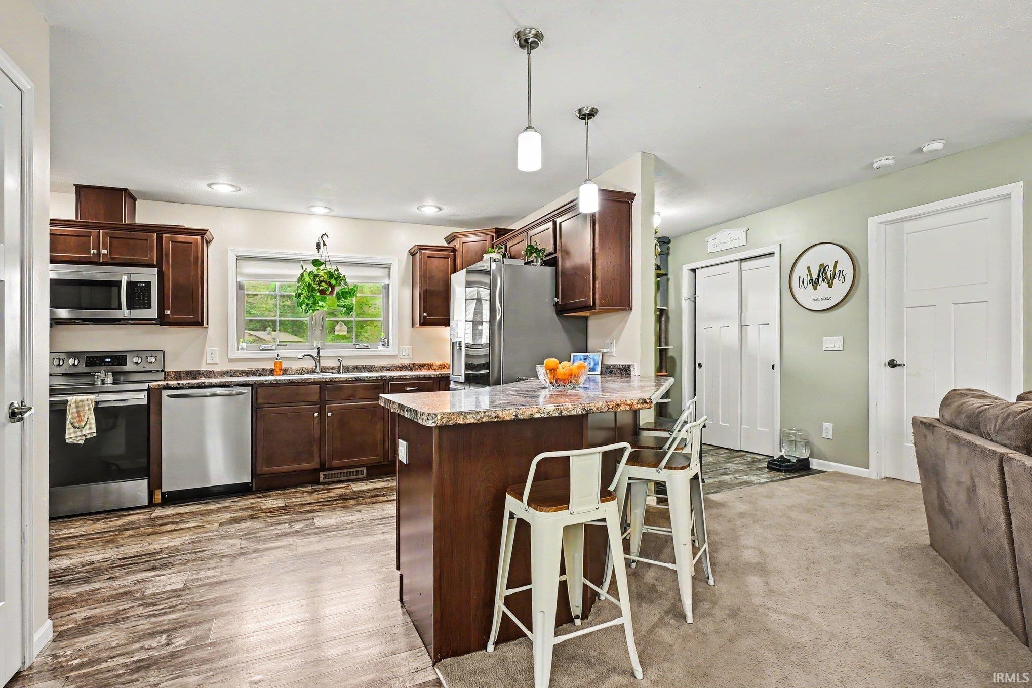 595 South Paradise Drive Rochester, IN 46975 - Photo 8 of 30