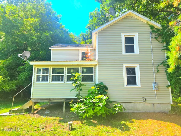 $99,900 | 187 Vaughn Road, Hudson Falls, NY 12839