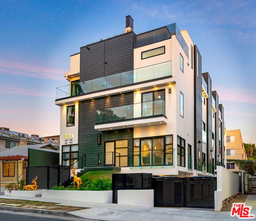 1410 North Poinsettia Pl  