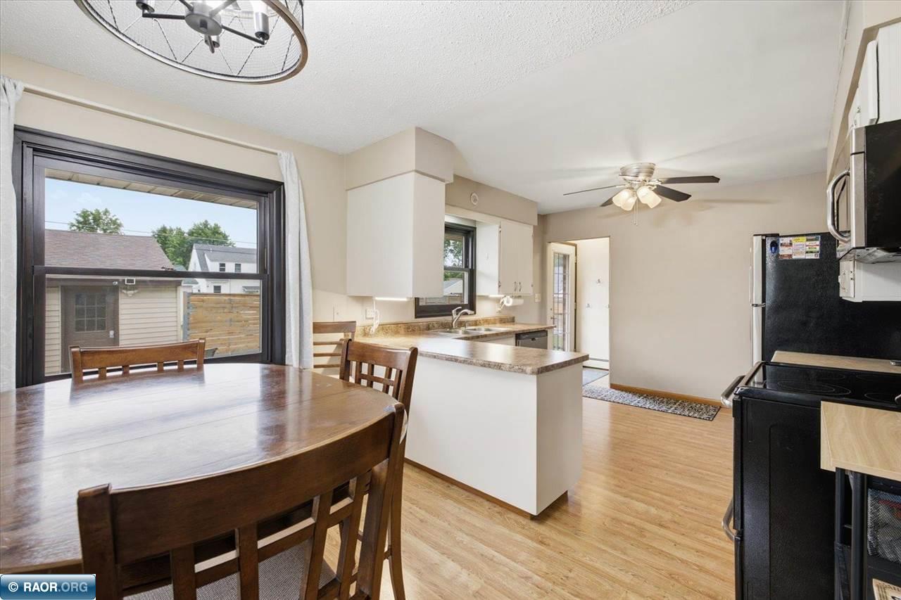 722 South 8th Street Virginia, MN 55792 - Photo 4 of 30