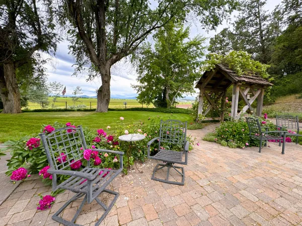 $2,350,000 | 644-705 Pit River Canyon Road, McArthur, CA 96056