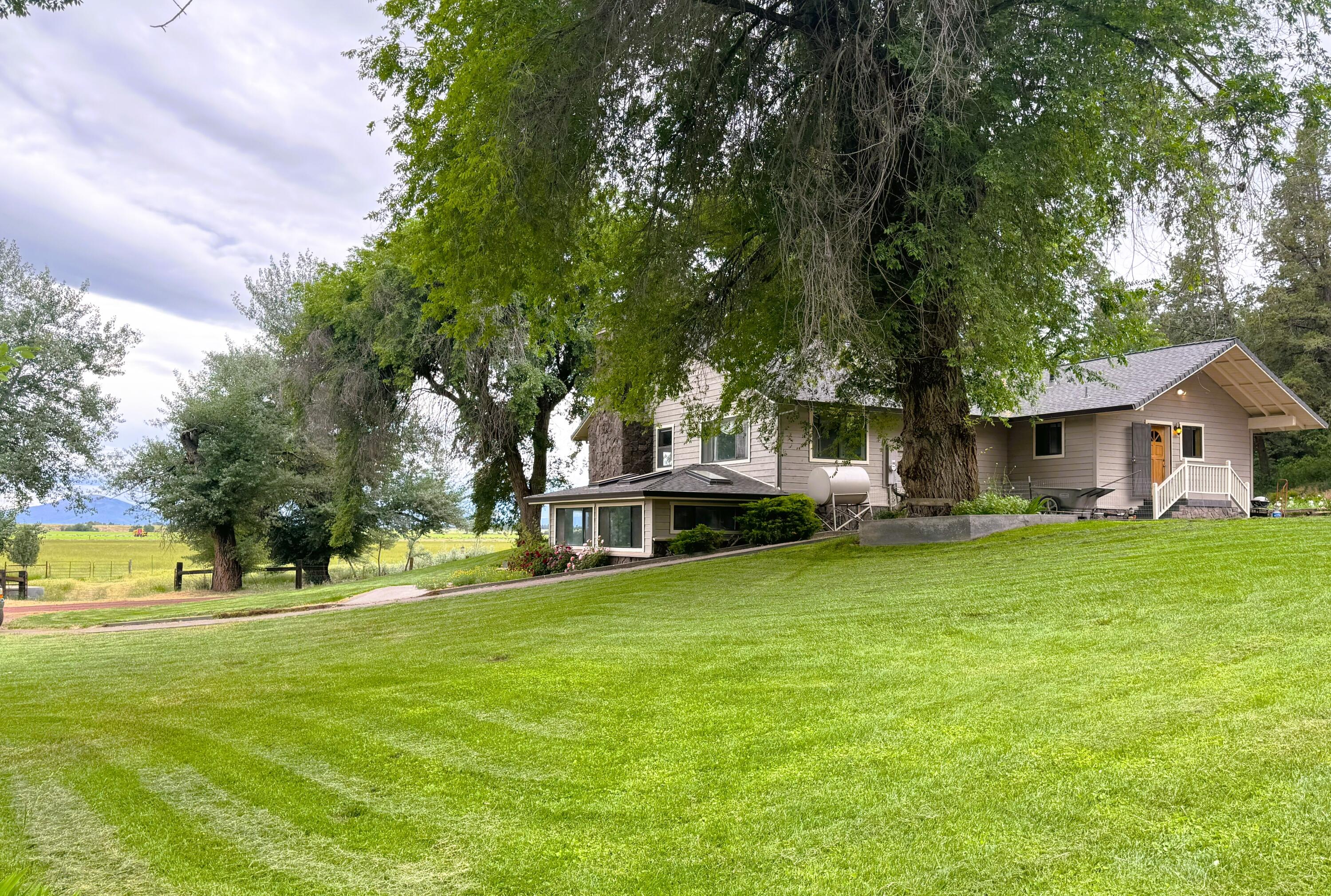 644-705 Pit River Canyon Road McArthur, CA 96056 - Photo 8 of 74 20240603_005918501_iOS