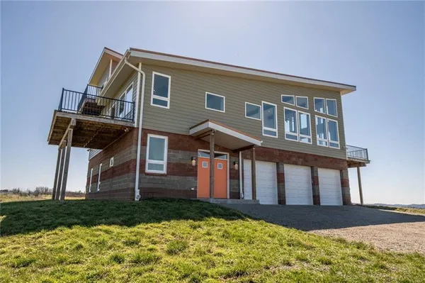 $849,900 | 1029 Hoffman Road, Smithton, PA 15479