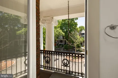 $2,825,000 | 3446 Oakwood Terrace Northwest, Washington, DC 20010