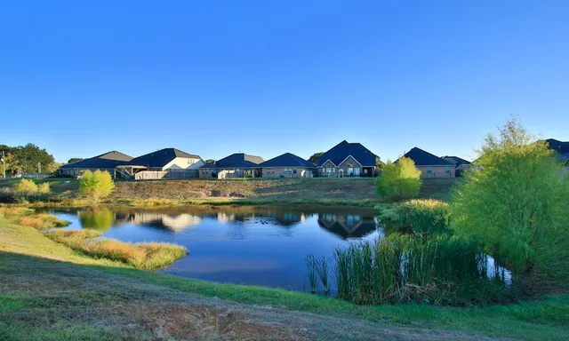 $413,877 | 123 Covington Court, Tomball, TX 77375