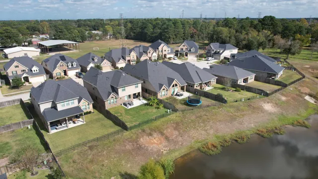 $413,877 | 123 Covington Court, Tomball, TX 77375