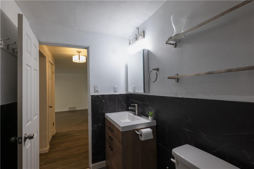 32 Brisk Avenue McKees Rocks, PA 15136 - Photo 13 of 38 Gallery Image 13