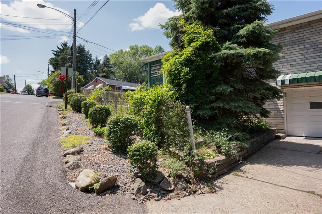 32 Brisk Avenue McKees Rocks, PA 15136 - Photo 37 of 38 Gallery Image 37
