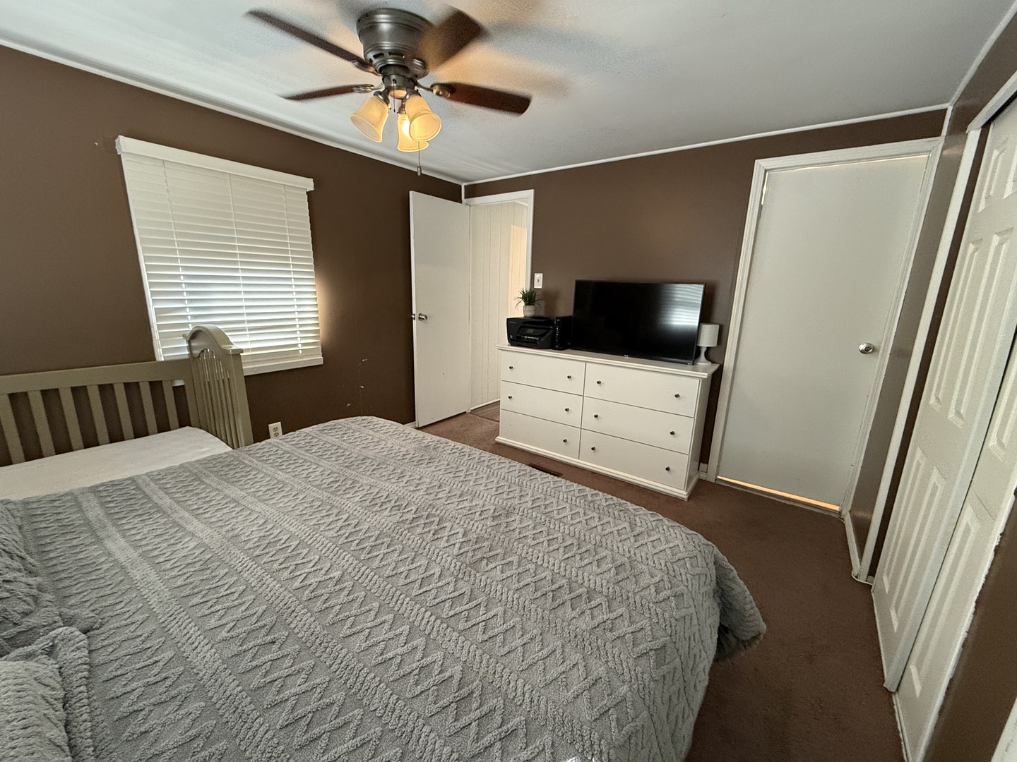 618 Tanglewood Road Matteson, IL 60443 - Photo 11 of 16 Gallery Image 11