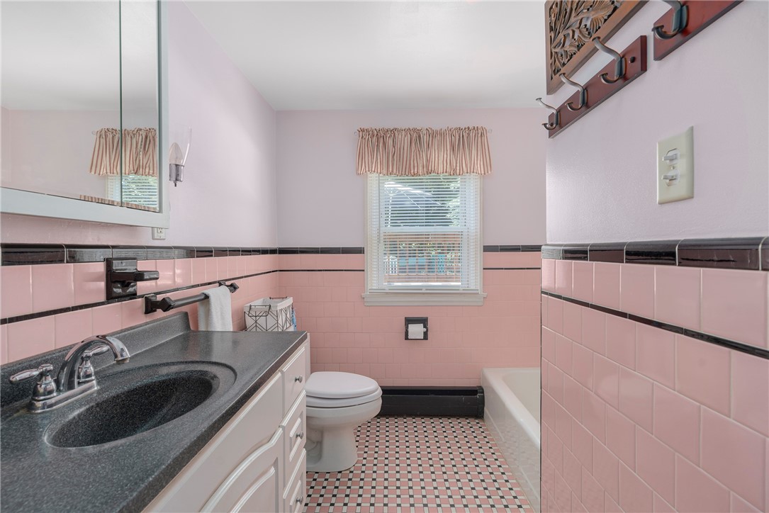 15 Wharf Road Warwick, RI 02889 - Photo 19 of 47 Gallery Image 19