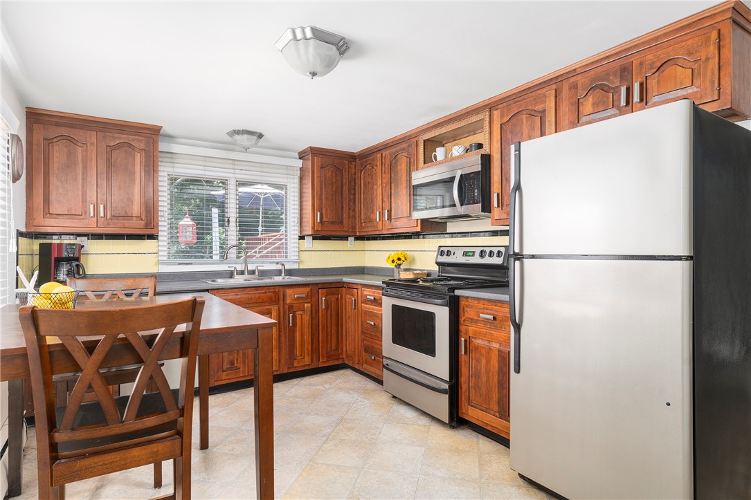 15 Wharf Road Warwick, RI 02889 - Photo 9 of 47 Gallery Image 9