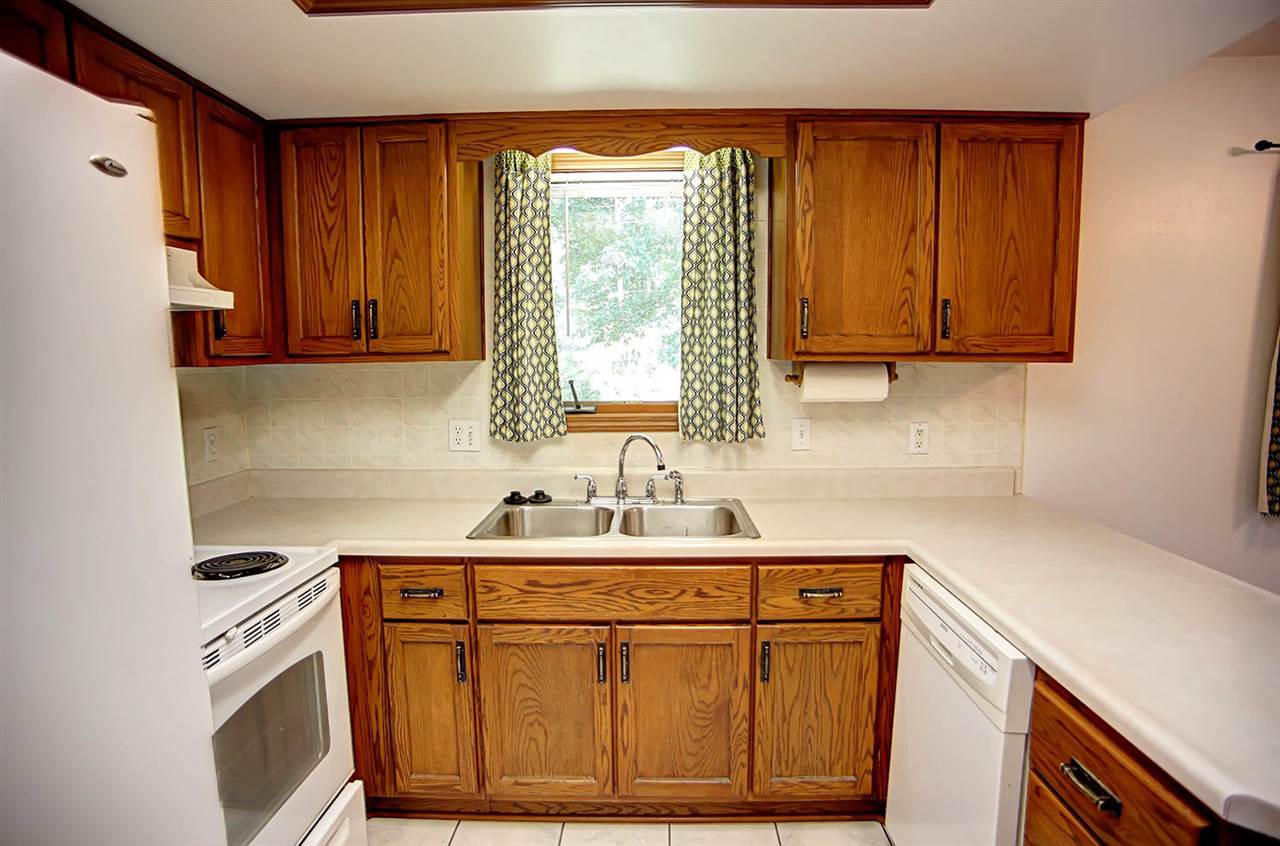 8330 Stand Ridge Run Fort Wayne, IN 46825 - Photo 11 of 32 Gallery Image 11