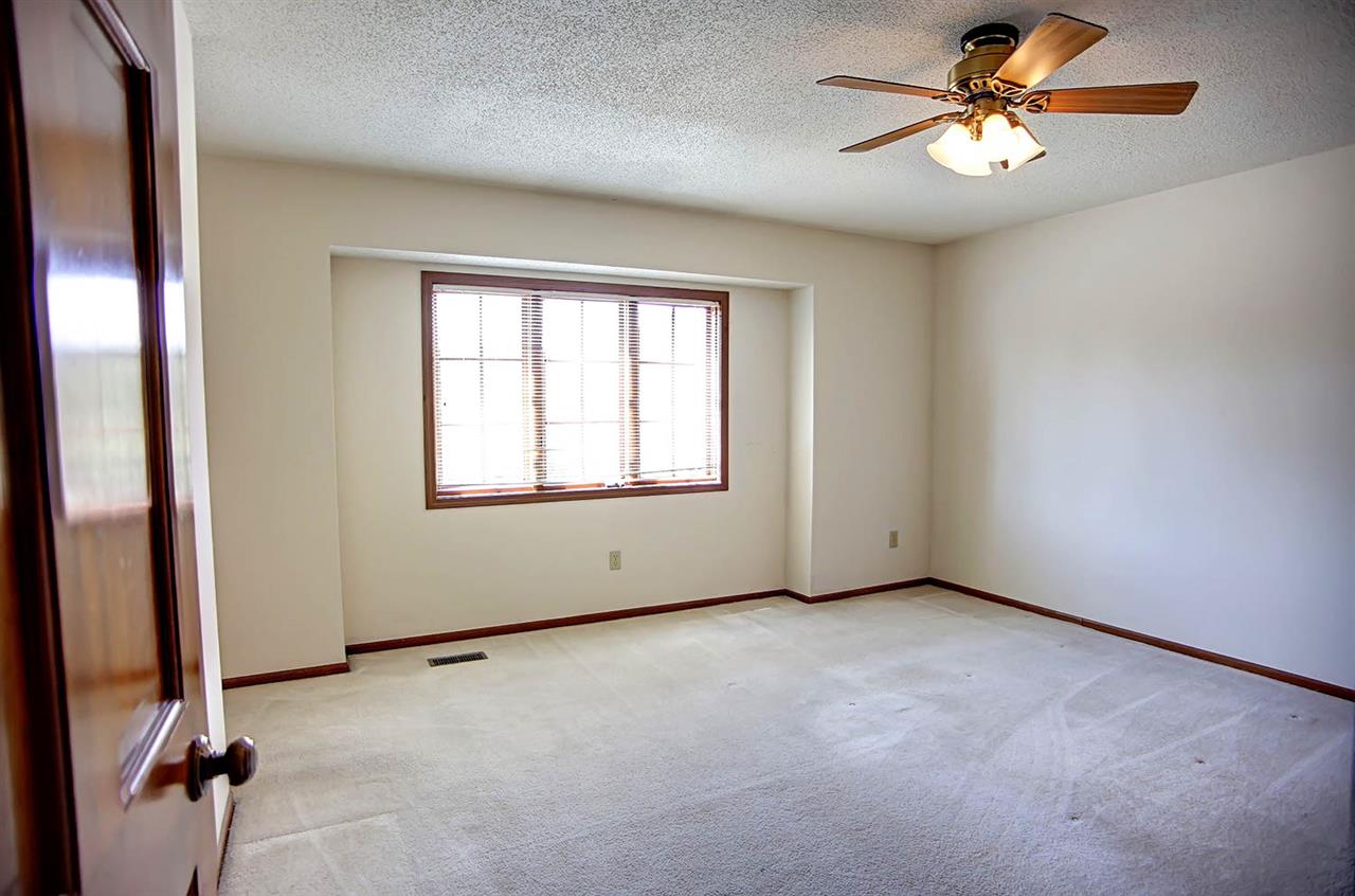 8330 Stand Ridge Run Fort Wayne, IN 46825 - Photo 20 of 32 Gallery Image 20