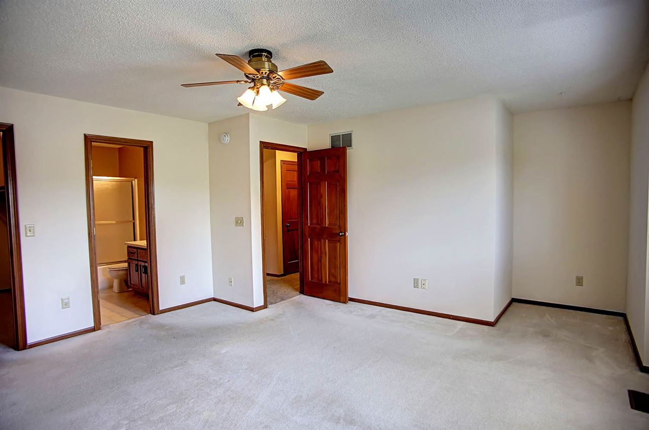 8330 Stand Ridge Run Fort Wayne, IN 46825 - Photo 21 of 32 Gallery Image 21